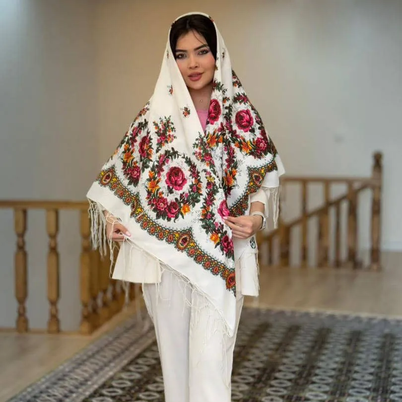 روسری نخی ترکمن مدل قاب گل قواره 130x130 سانتی متر نازک 4 فصل
