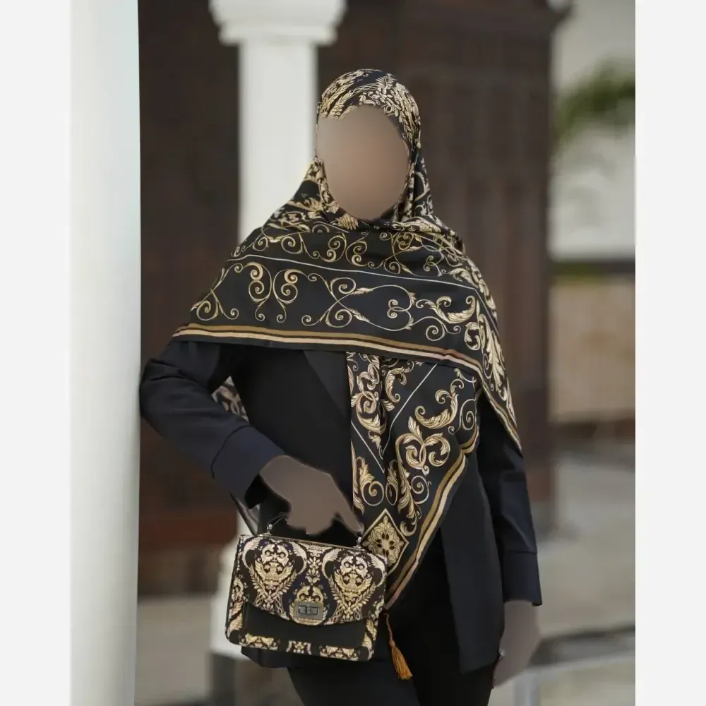 ست کیف و روسری مدل الیزابت جنس مخمل و چرم صنعتی با روسری نخی منگولهدار