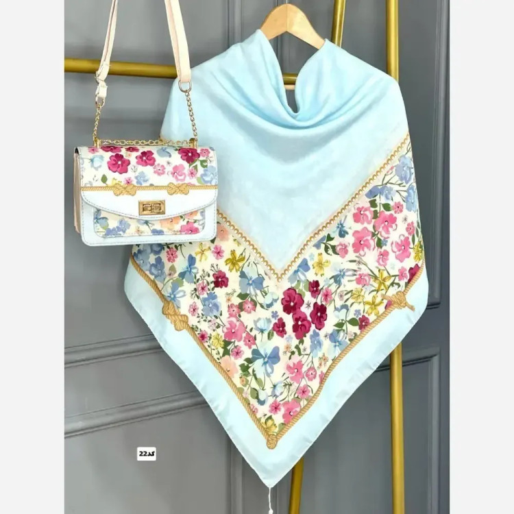 ست کیف و روسری گلاره با کیف مخمل و چرم و روسری نخی منگولهدار قواره 130