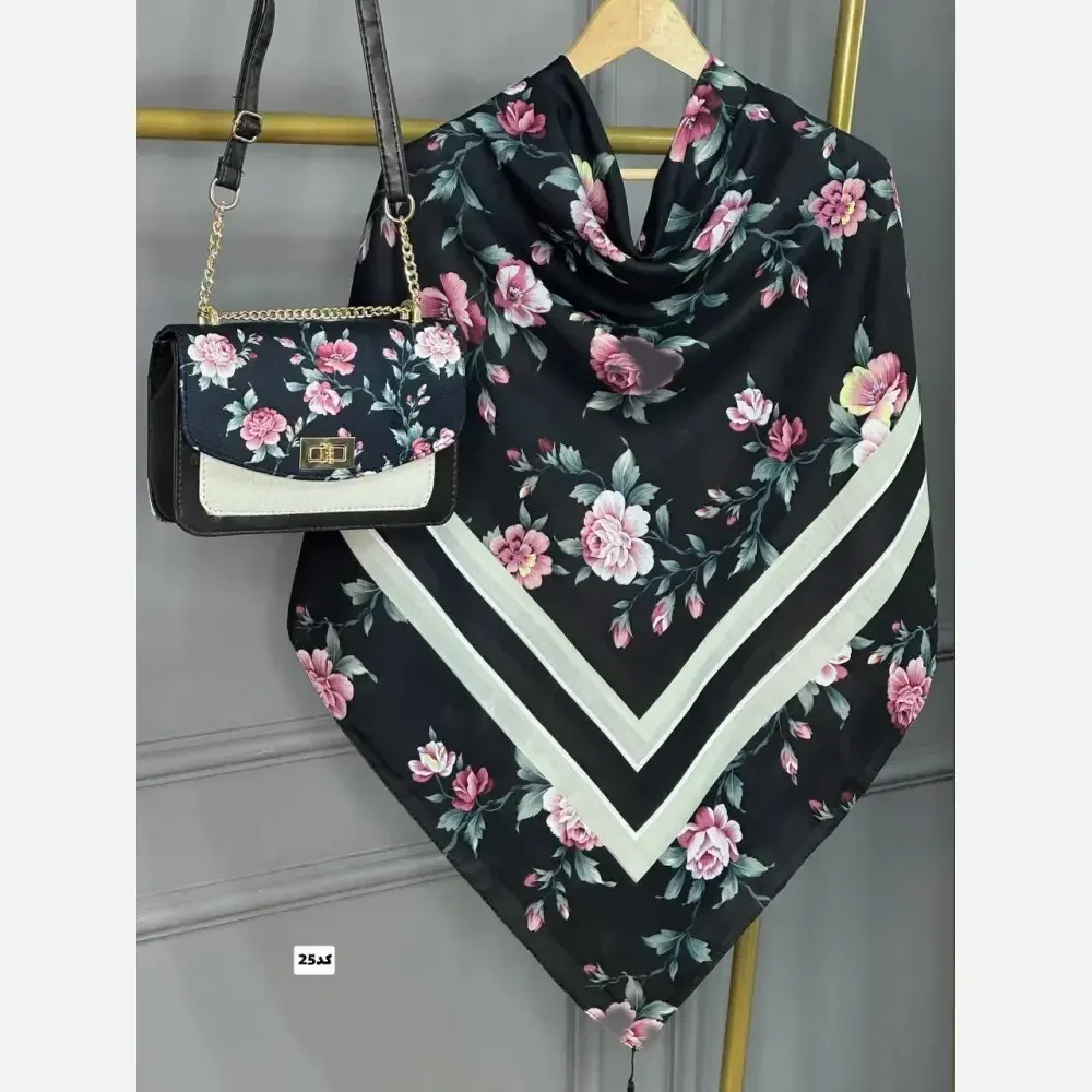 ست کیف و روسری گلاره با کیف مخمل و چرم و روسری نخی منگولهدار قواره 130