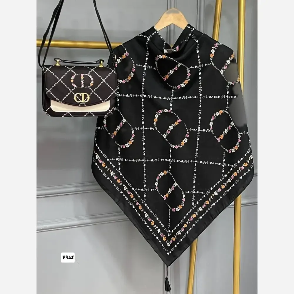 ست کیف و روسری سلینا با کیف مخمل و چرم صنعتی و روسری نخی منگولهدار قواره 130