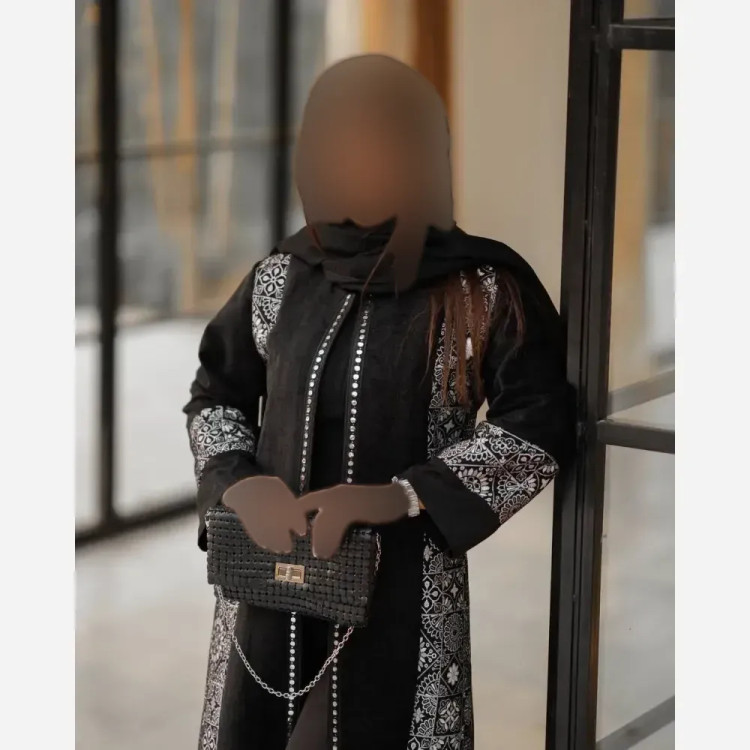 پیراهن زنانه مشکی محرمی جنس تافته فویدار و سوپر بنگال فری سایز 38 تا 48 قد 118 سانت