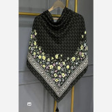 روسری نخی منگوله دار طرح گل دی قواره 130 سانتی متر
