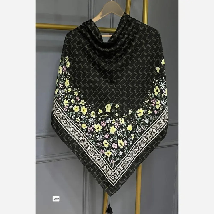 روسری نخی منگوله دار طرح گل دی قواره 130 سانتی متر