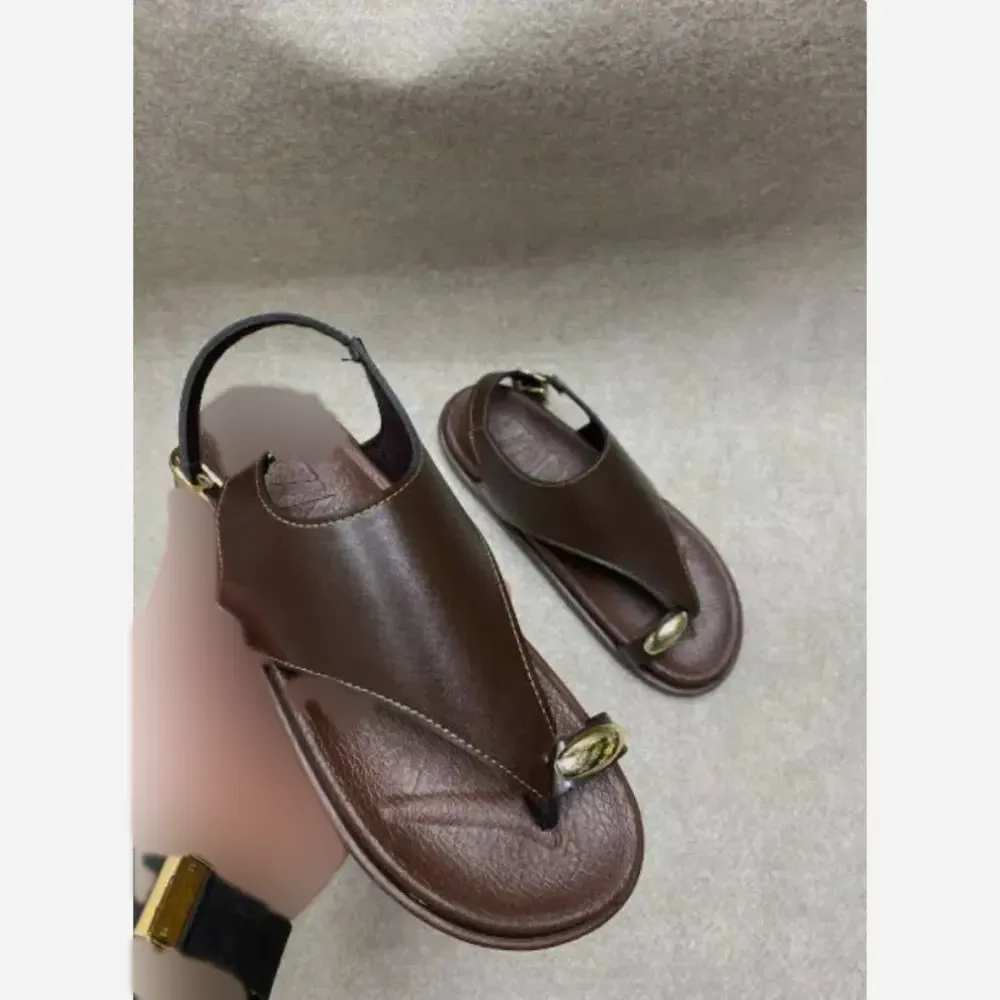 صندل زنانه لا انگشتی زارا مدل طبی چرم بیاله کفی سبک و راحت