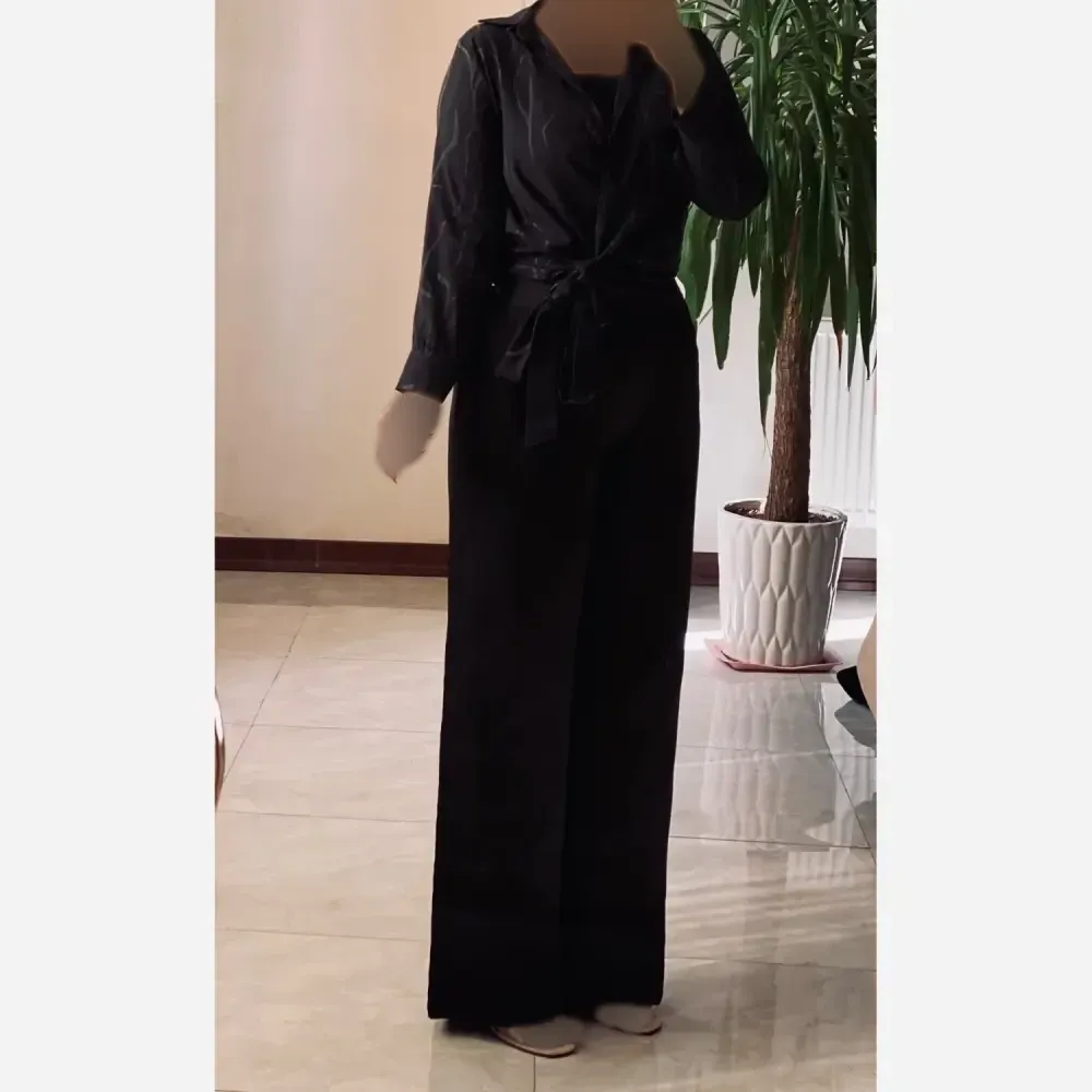 شومیز زنانه بنددار مدل الاله جنس صوفیا ژاکارد رنگ مشکی سایز فریسایز