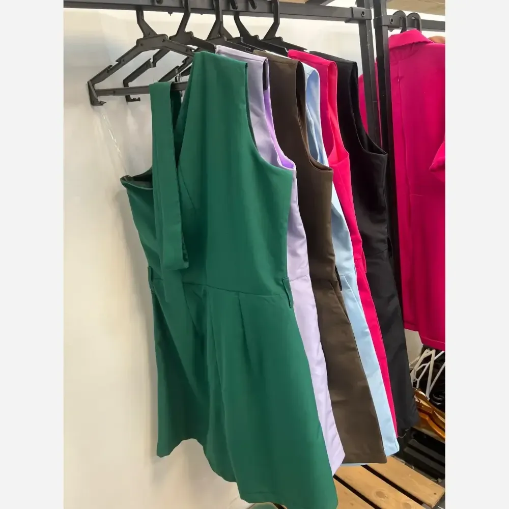 مانتو زنانه مدل لوسی جنس داکرون کمربنددار قد 90