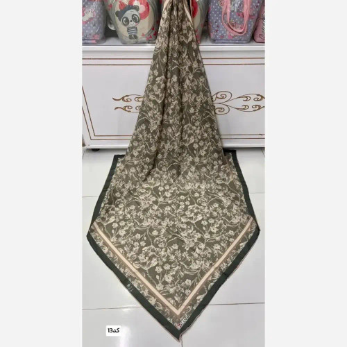 روسری نخی قواره 140 طرح گل ریز دست دوز مناسب زیر چادر