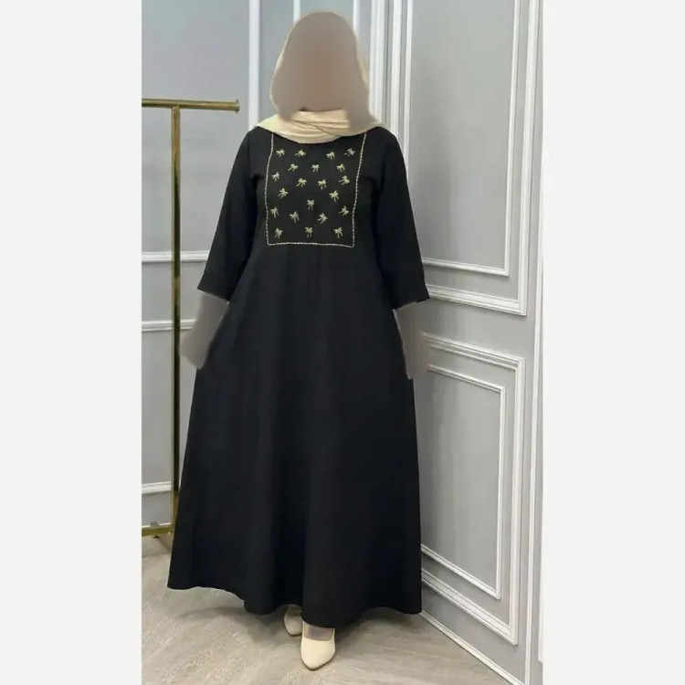 عبا زنانه مدل پاپیونی گلدوزی شده جنس شانتون رنگ مشکی سایز 38 تا 48