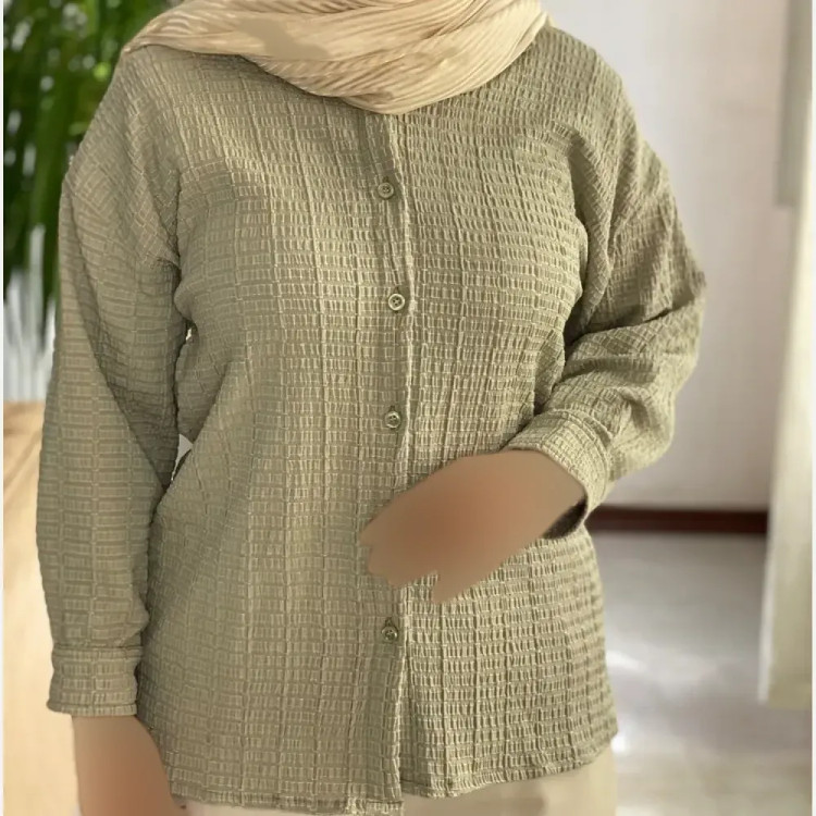 شومیز زنانه نیکی جنس بیسکوییتی حصیری فری سایز