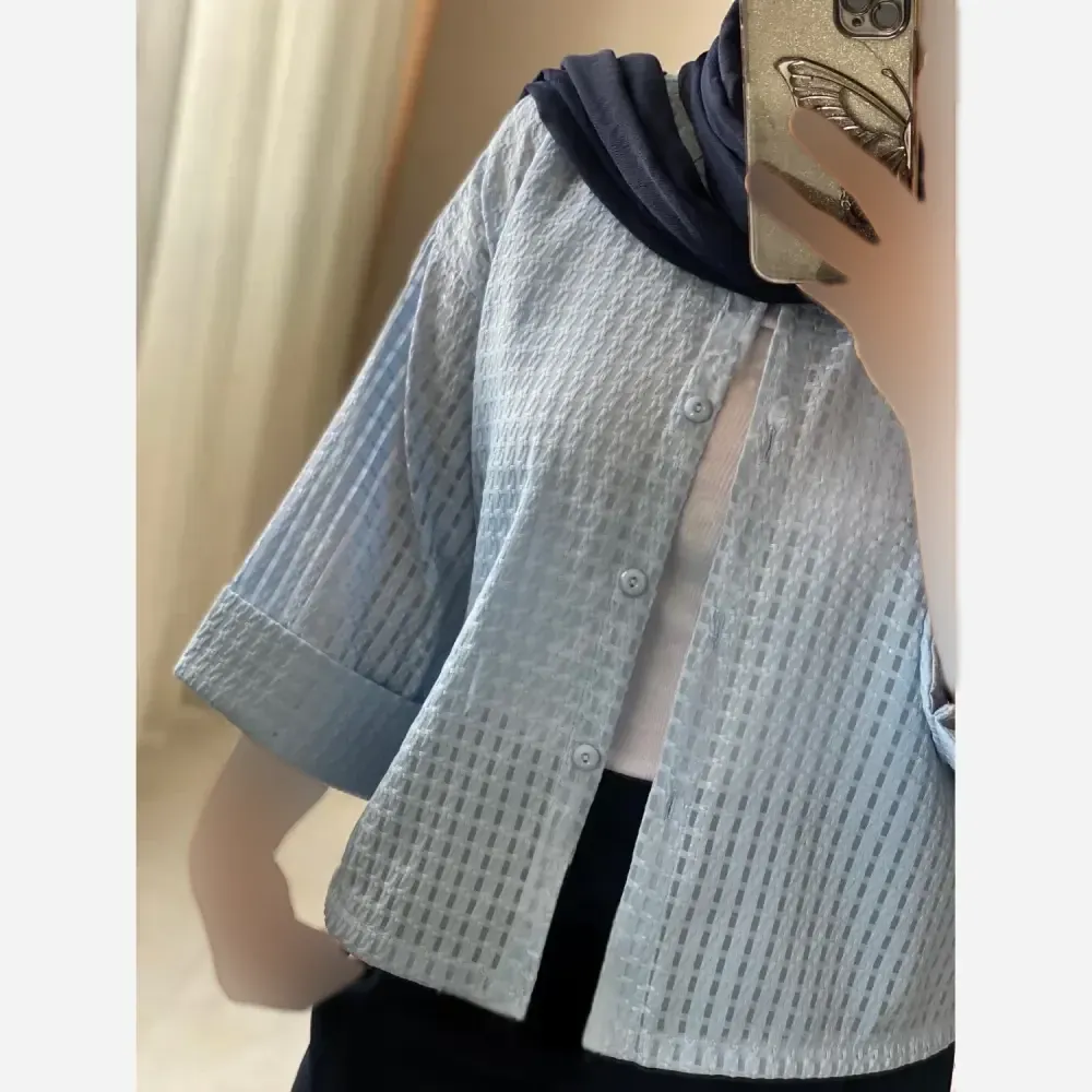 شومیز باکسی شیشه ای زنانه فری سایز آبی و مشکی