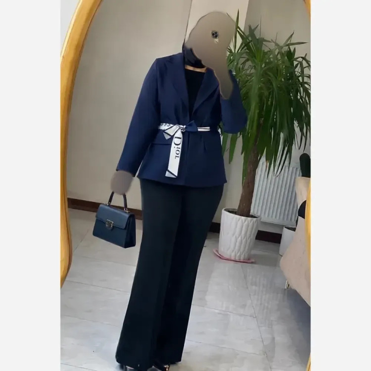 مانتو کتی مزونی کمربند دار دیور جنس بزیاق درجه یک رنگ بندی متنوع سایز 1 و 2
