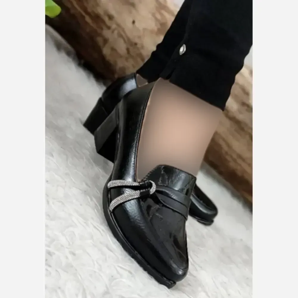 کفش طبی مجلسی زنانه چرم صنعتی مدل نیلی رنگ مشکی سایز 37