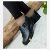 کفش طبی زنانه چرم صنعتی مدل لمه ساینا رنگ مشکی