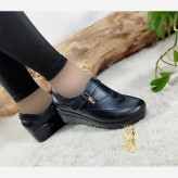 کفش طبی زنانه مدل دالیا چسبی چرم صنعتی رنگ مشکی