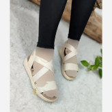 صندل طبی زنانه مدل هپی کشی چرم صنعتی رنگ مشکی و کرم