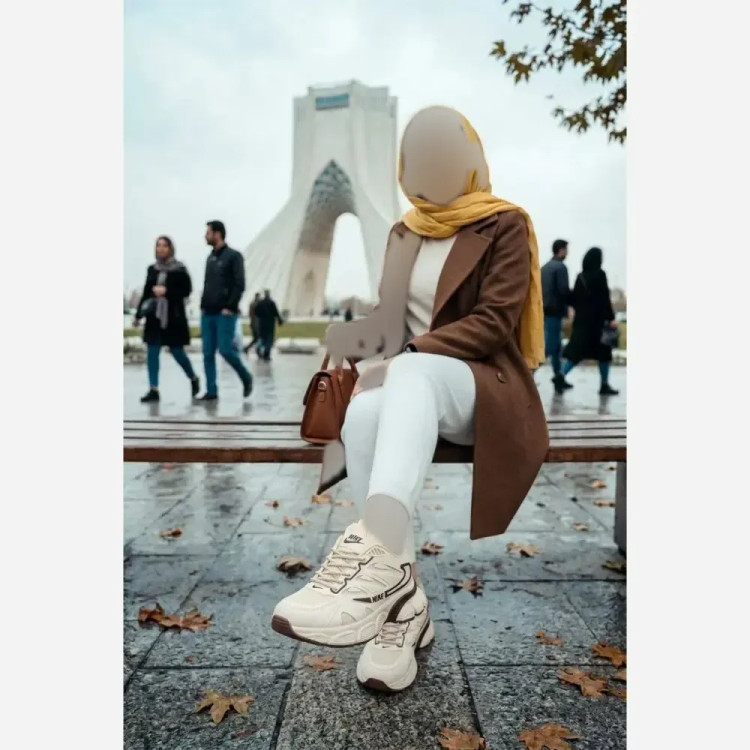 کتونی لژدار طبی زنانه رویه کتان و پختی رنگ سفید مشکی کرم شکلاتی
