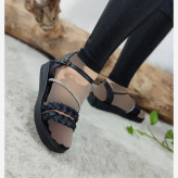 صندل طبی زنانه مدل دو گیس چرم صنعتی رنگ مشکی و کرمی