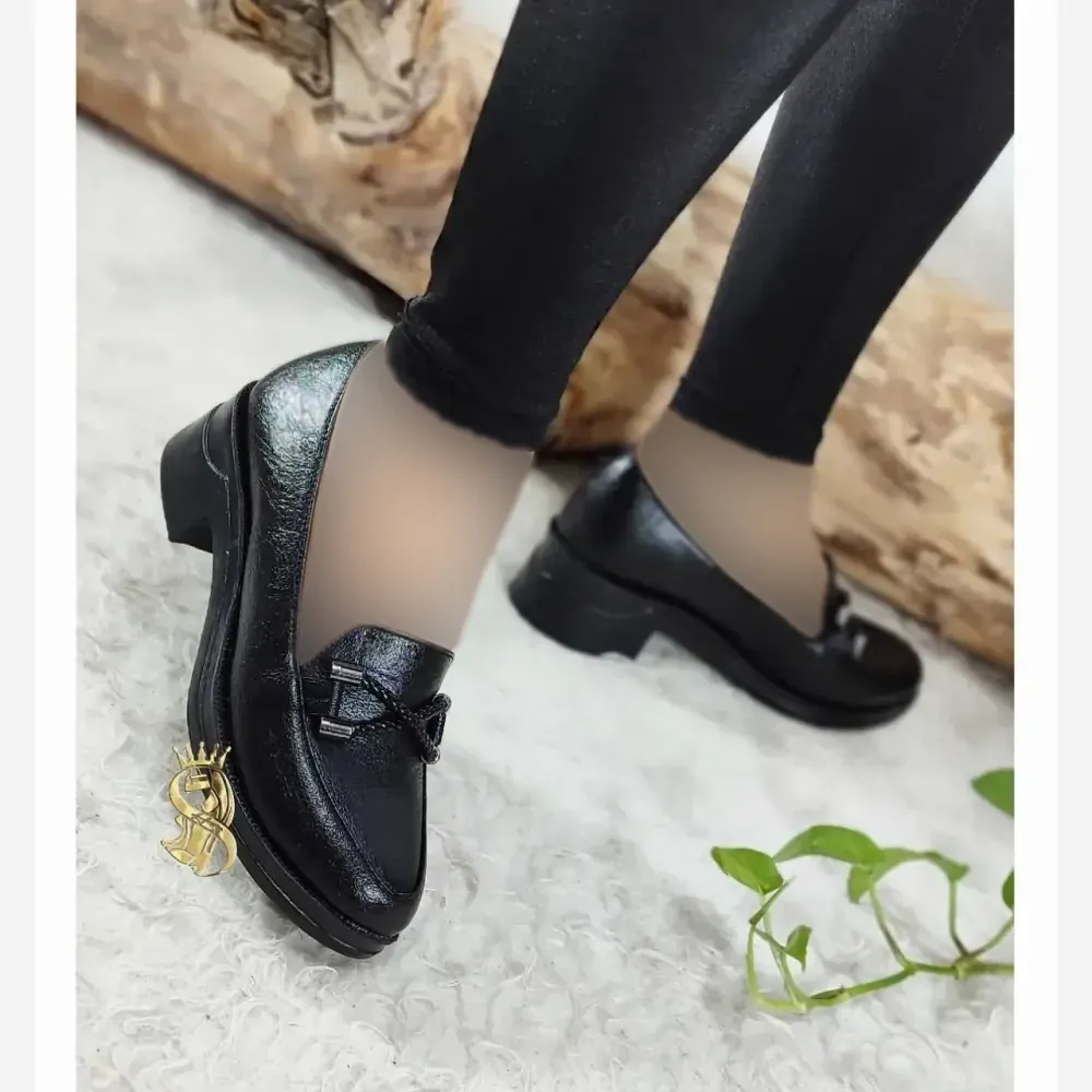 کفش طبی زنانه چرم مدل گانتی لبخند
