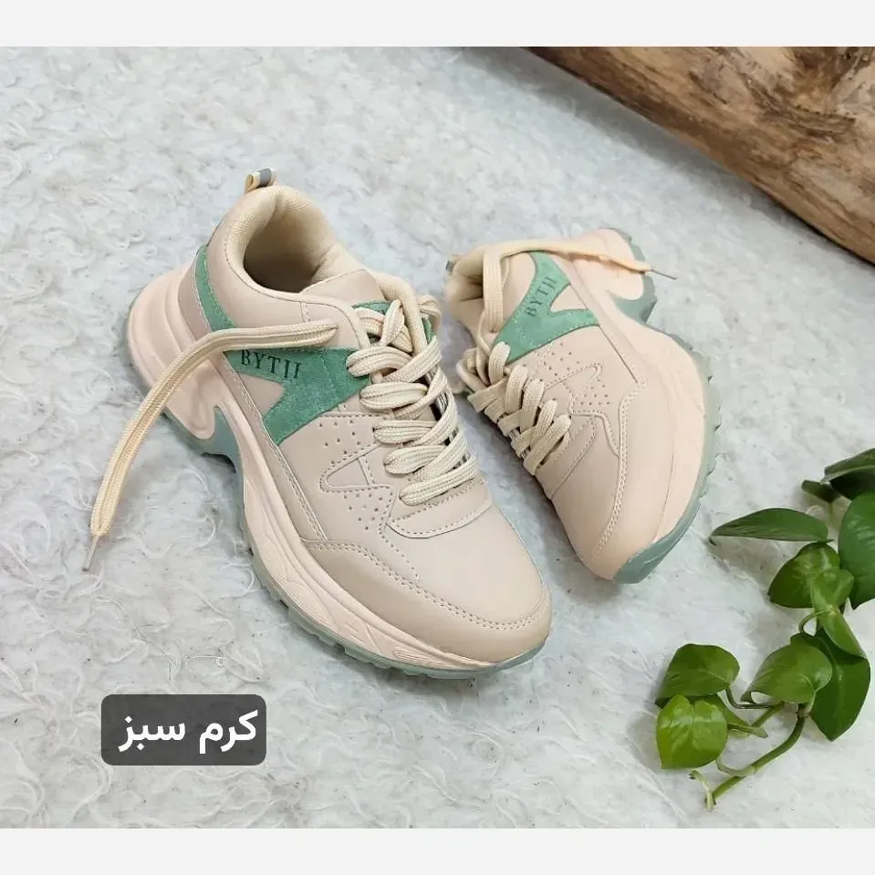 کتونی لژدار طبی زنانه چرم صنعتی مدل بایتجی