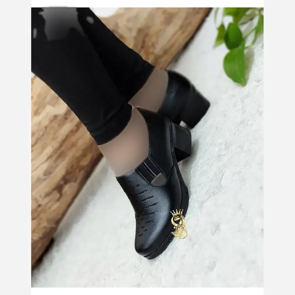 کفش طبی زنانه چرم صنعتی مدل شیوا لمه رنگ مشکی