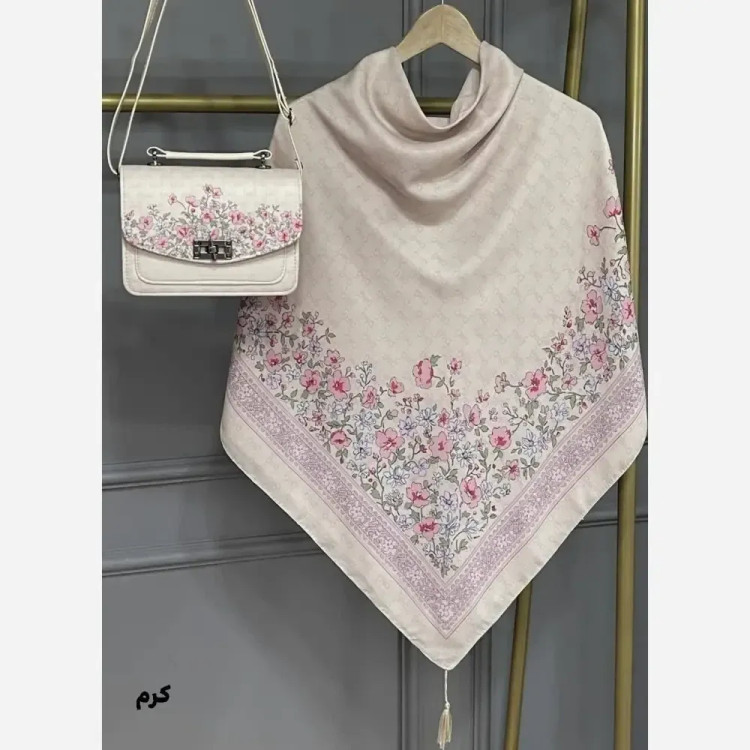 ست کیف و روسری مخمل و چرم صنعتی نخی منگوله دار طرح گل دی