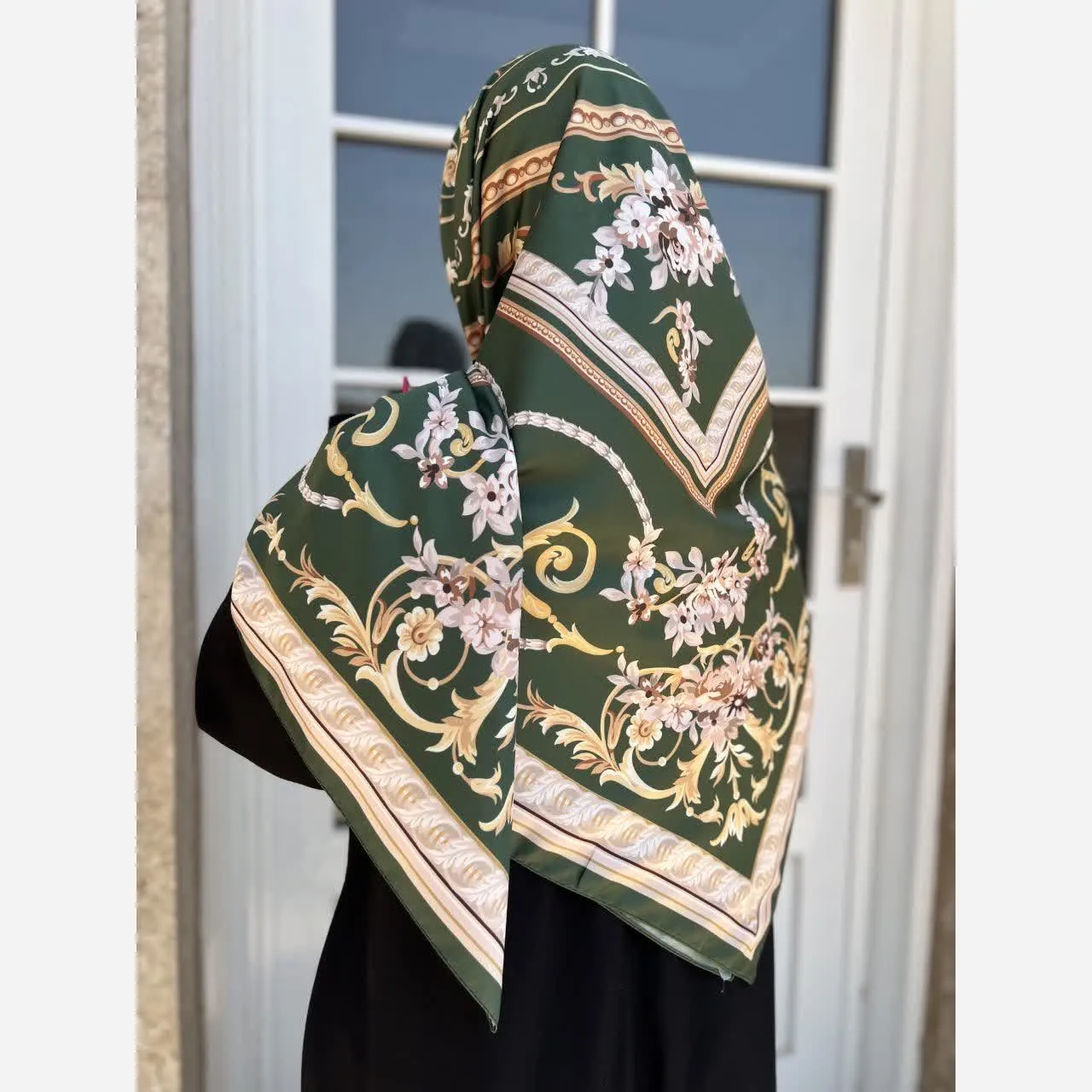 روسری ابریشم ساتن مجلسی سبز