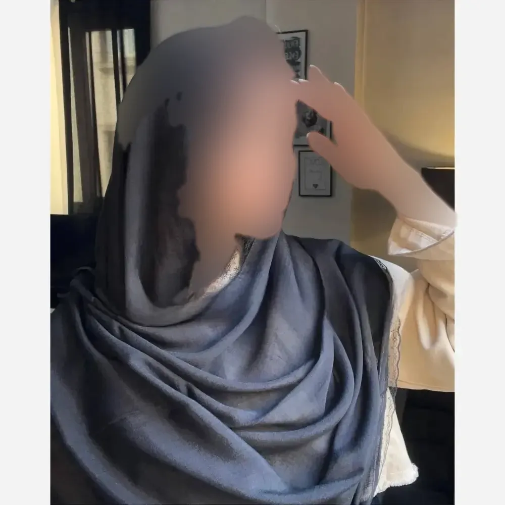 شال پلیسه لبه توری مشکی مجلسی