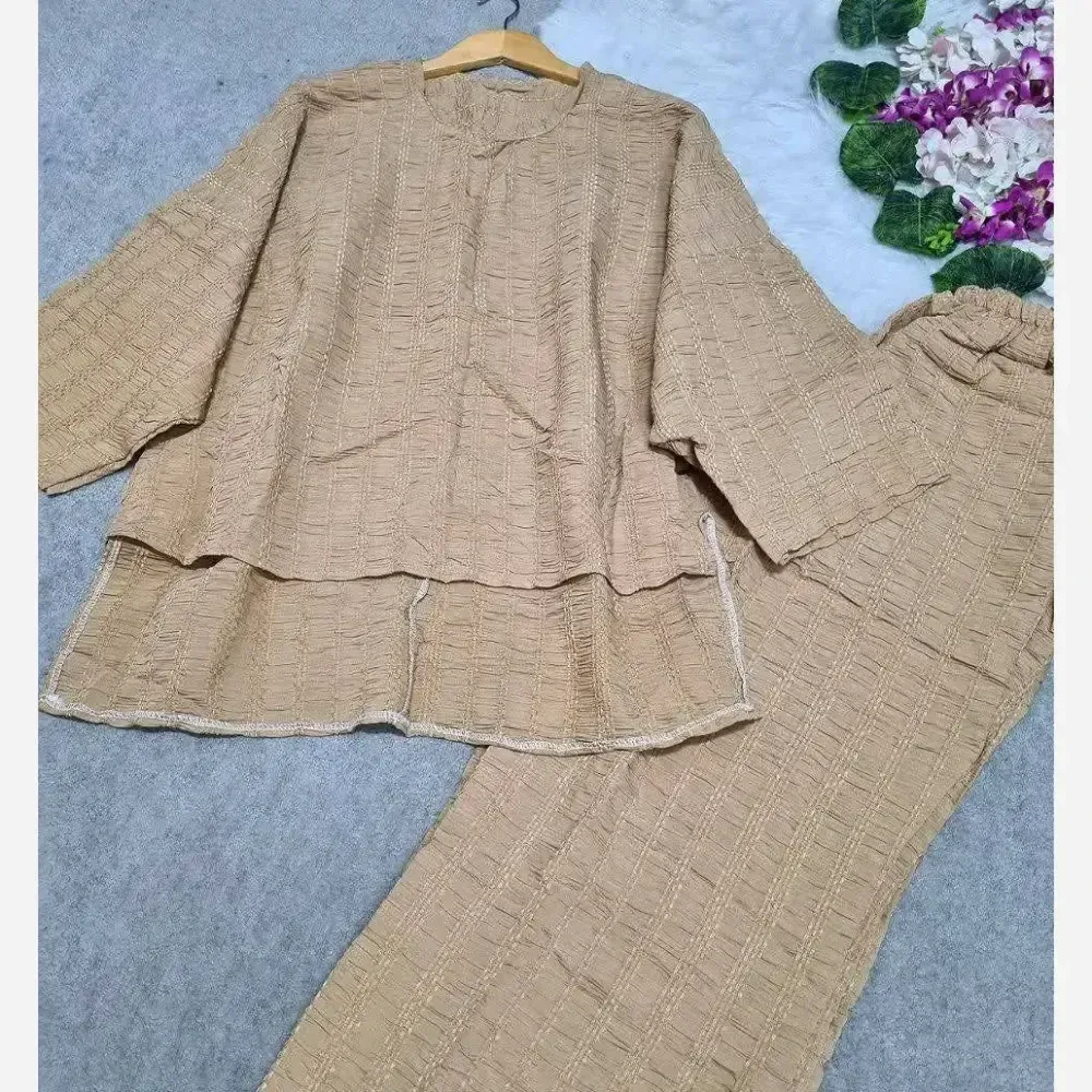 ست ابرنگی قواره دار سوپر پنبه درجه یک نسکافه سفید صورتی سایز بزرگ