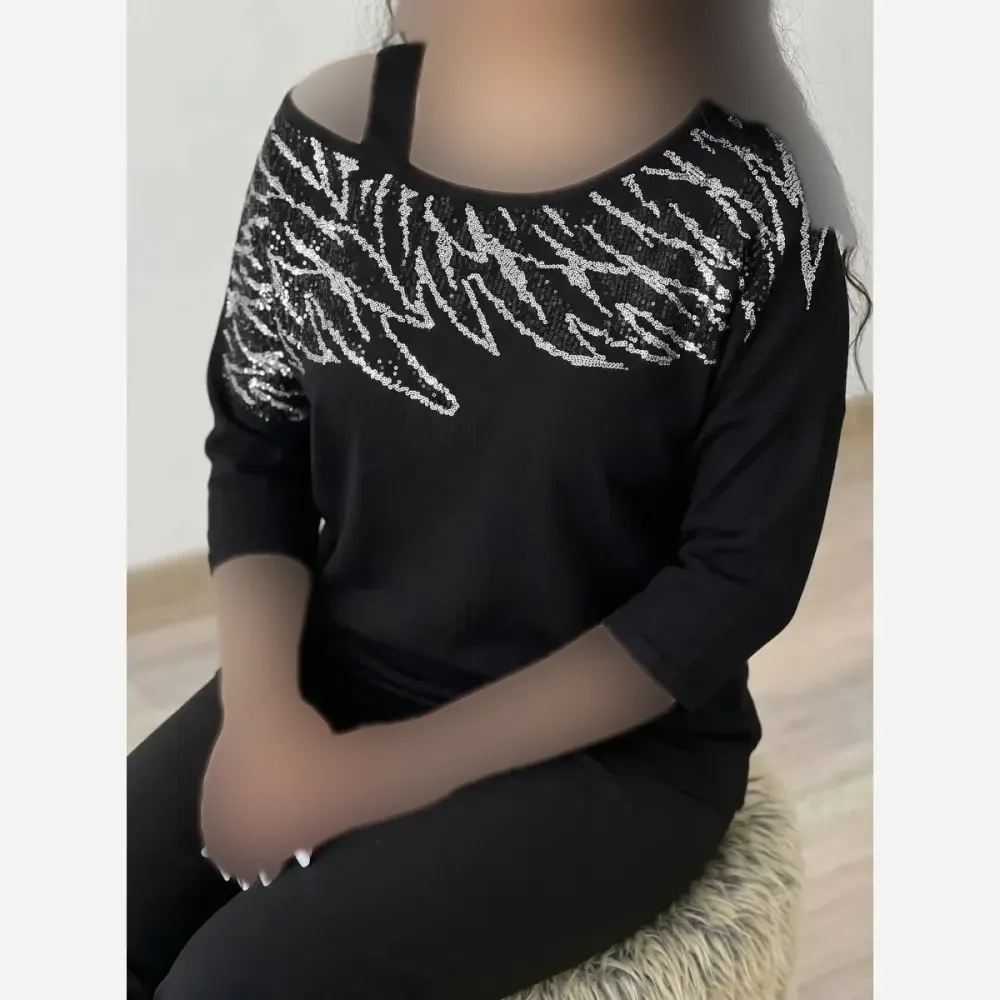 شومیز مجلسی زنانه نگین کاری شده پنبه لاکرا مشکی فری سایز مناسب مهمانی
