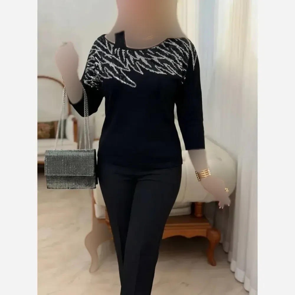 شومیز مجلسی زنانه نگین کاری شده پنبه لاکرا مشکی فری سایز مناسب مهمانی