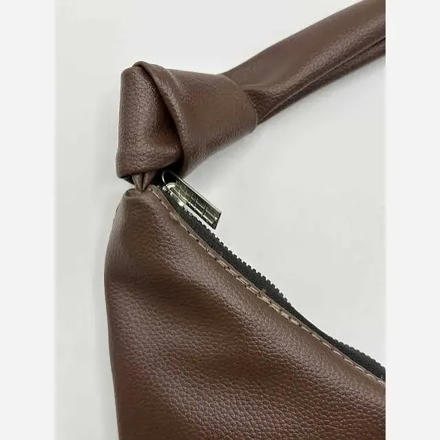 کیف چرمی بند گره ای زنانه مشکی موکا سایز آزاد