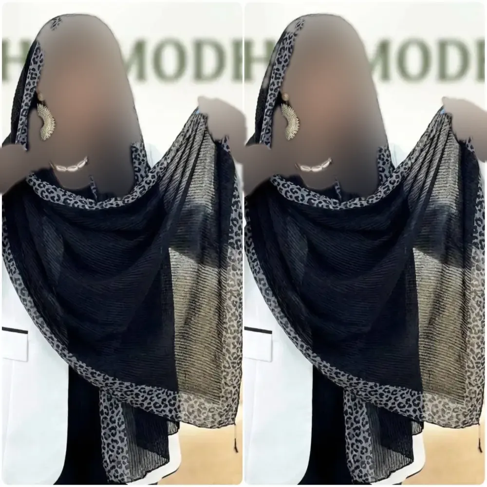 شال پلنگی مشکی پلیسه ریز مجلسی سایز 180 در 70 سانت
