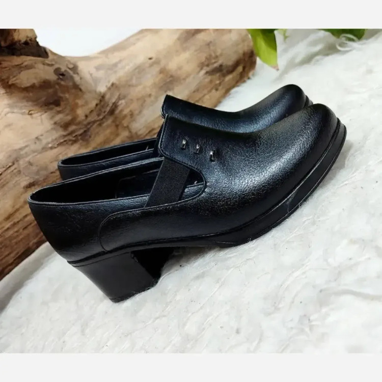 کفش طبی اداری زنانه مدل پریناز پیک چرم مشکی سایز 36 تا 40