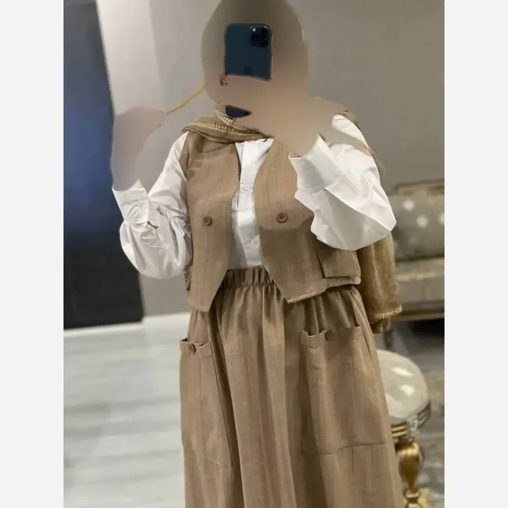 ست سه تیکه شومیز داکرون و جلیقه و دامن شانتون مدل ژینا سایز 38 تا 46