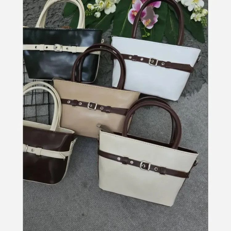 کیف چرمی زنانه مدل اسما ابعاد 28 در 16 سانتی متر