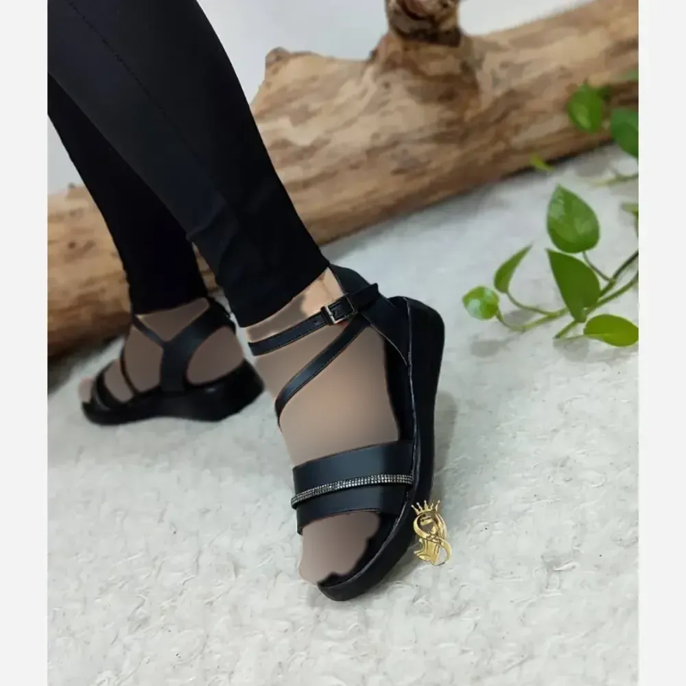 صندل طبی زنانه مدل نرگس رویه چرم صنعتی رنگ مشکی