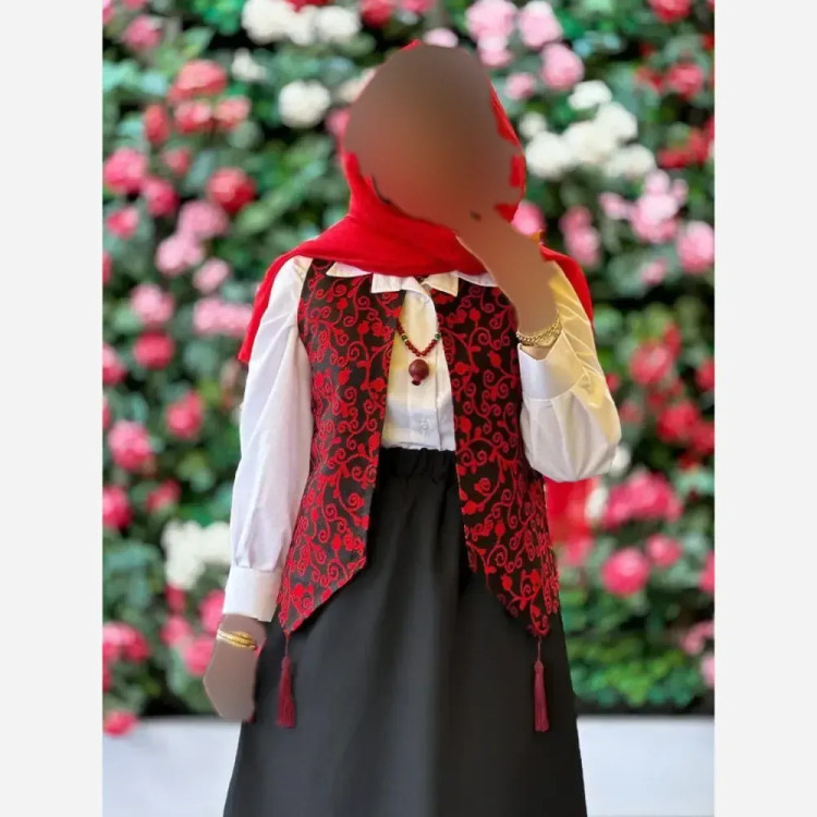 ژیله گلبهار جنس تافته سوزن دوزی فری سایز