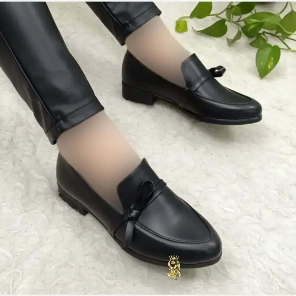 کفش کالج طبی زنانه چرم مشکی مدل گره ای