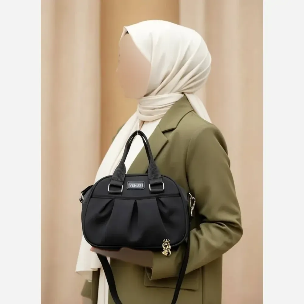 کیف اسپرت دوشی زنانه مدل شاپرک جنس نانسی ابعاد 25 در 22 رنگ سبز طوسی مشکی