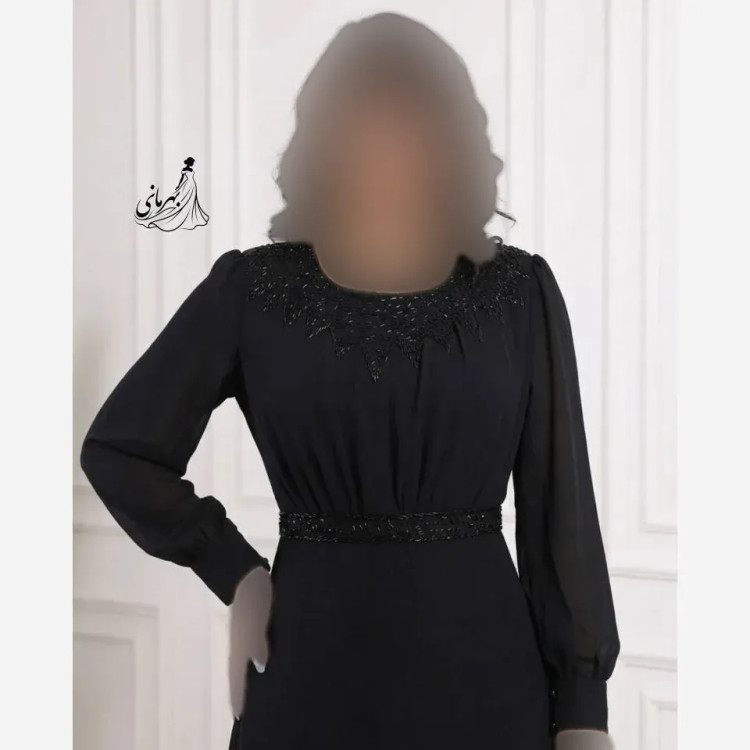 پیراهن مجلسی زنانه کرپ حریر منجوق دوزی شده مشکی سایز بزرگ