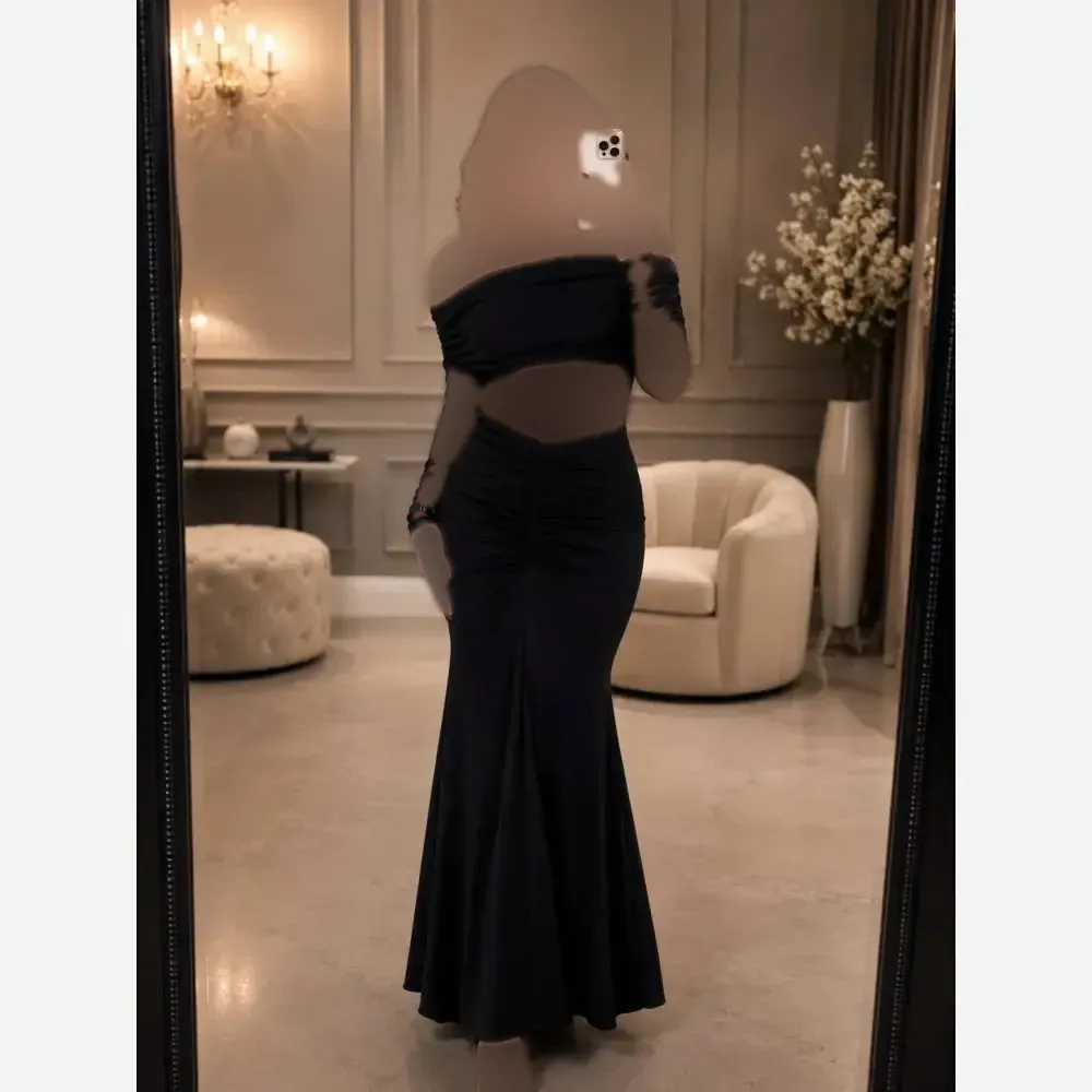 لباس زیر زنانه فریال فلامنت و تور بند دکلته مشکی سایز 36 38 40