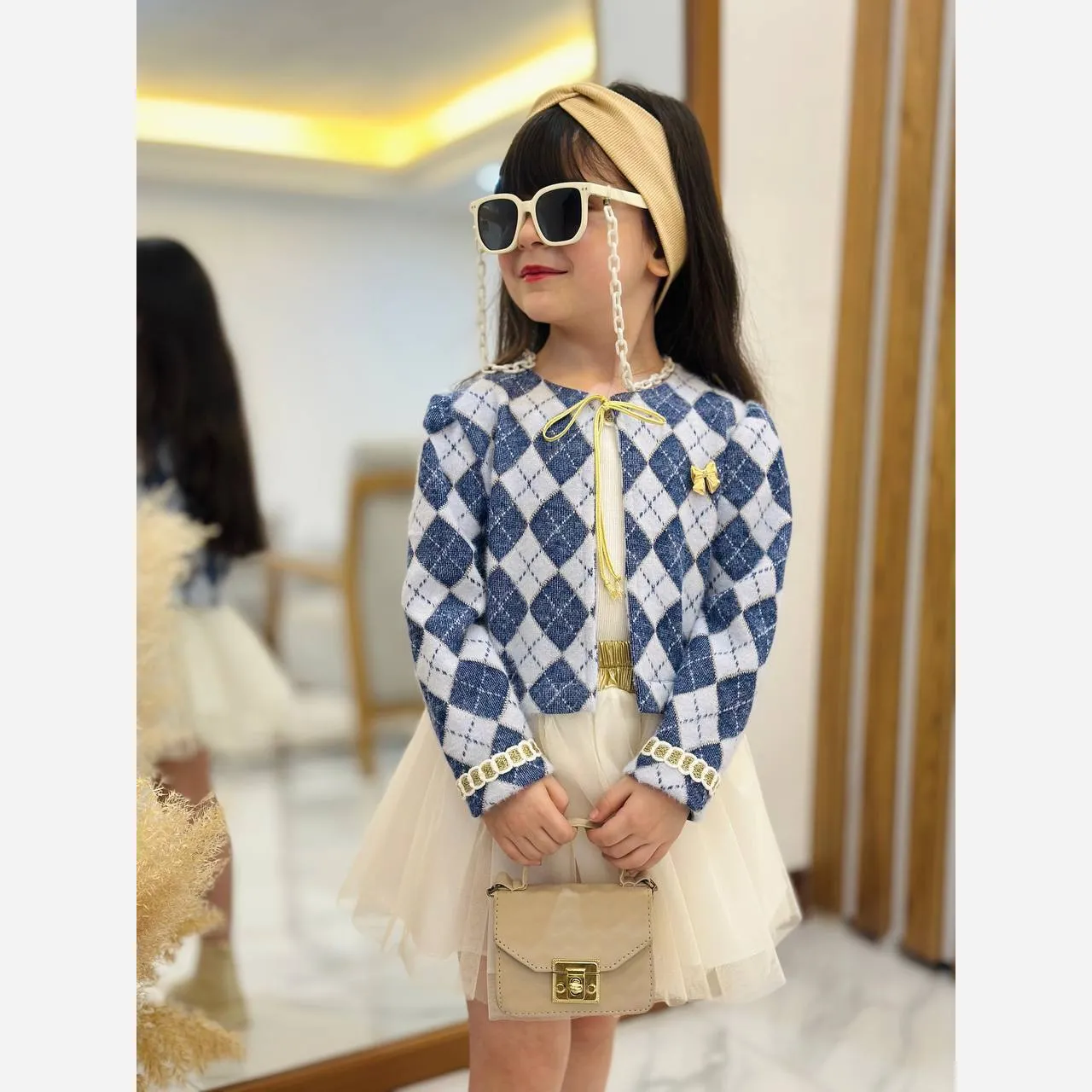 ست سه تیکه کت دامن و تاپ دخترانه لمزور شاین لمه و تور کریستال مناسب 7 تا 11 سال 4 رنگ
