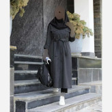 مانتو دانشجویی ویدا جنس دیپلمات پرشین مکانیک رنگ مشکی و سرمه ای سایز فری 38 تا 48