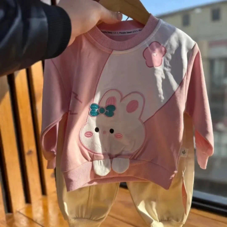 ست بلوز و شلوار خرگوشی دخترانه وارداتی رنگ صورتی و کرم