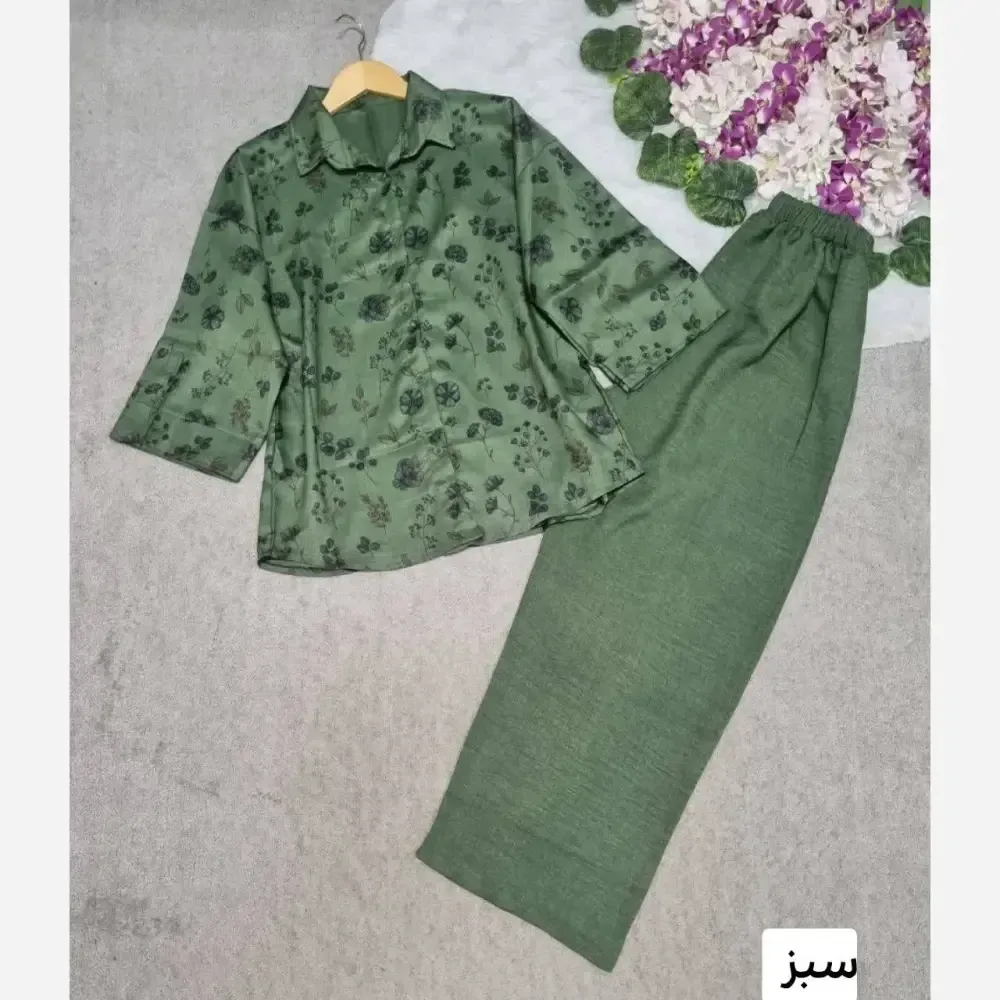 ست لباس زنانه شانتون مدل گلبرگ رنگ بندی متنوع