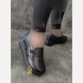 کفش لژدار طبی زنانه مدل پروانه چرم صنعتی مشکی پنجه پهن